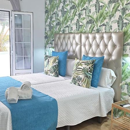 Candisol Cozy Inns Torremolinos Exterior photo