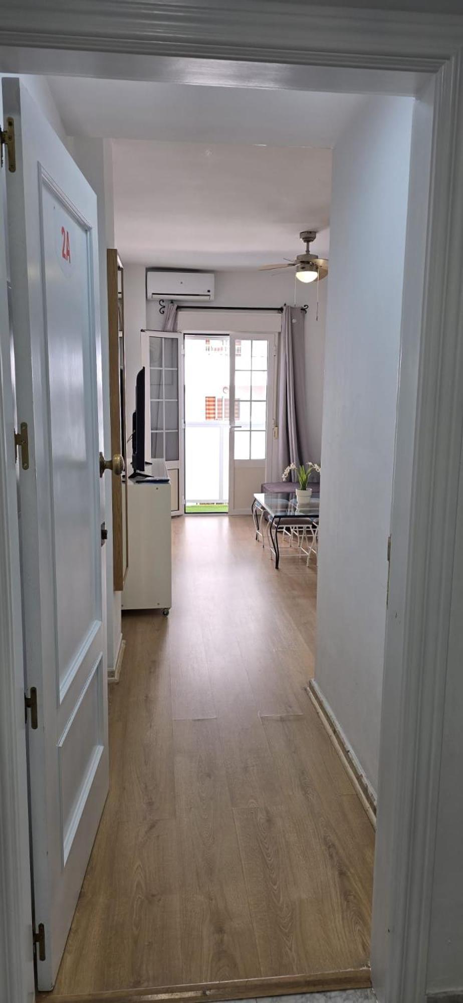 Candisol Cozy Inns Torremolinos Exterior photo